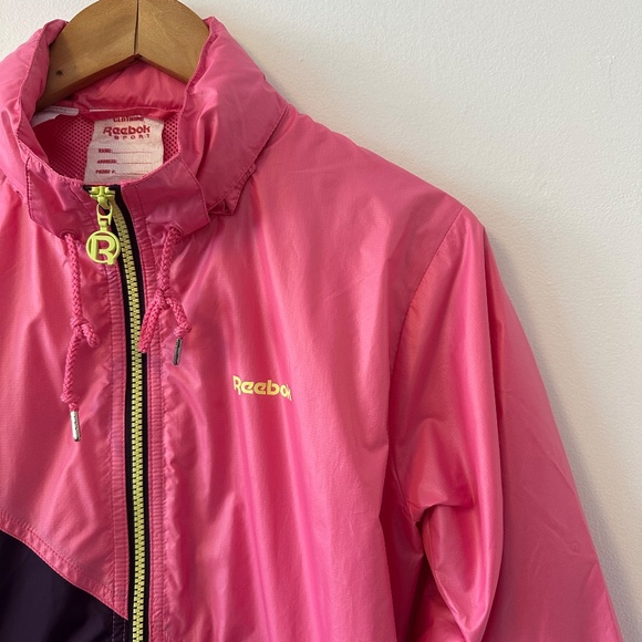 Reebok Vintage Pink and Red Zip Up Windbreaker Jacket - Picture 2 of 10